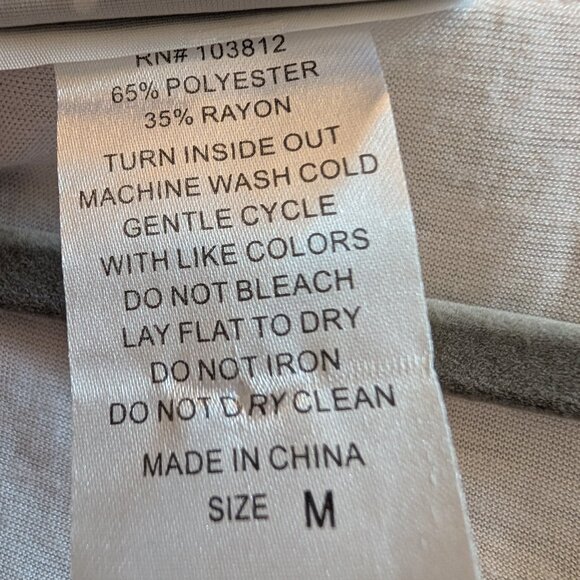 Graceland Elvis Presley Long Sequined White Tank Top Size Medium - Picture 7 of 7